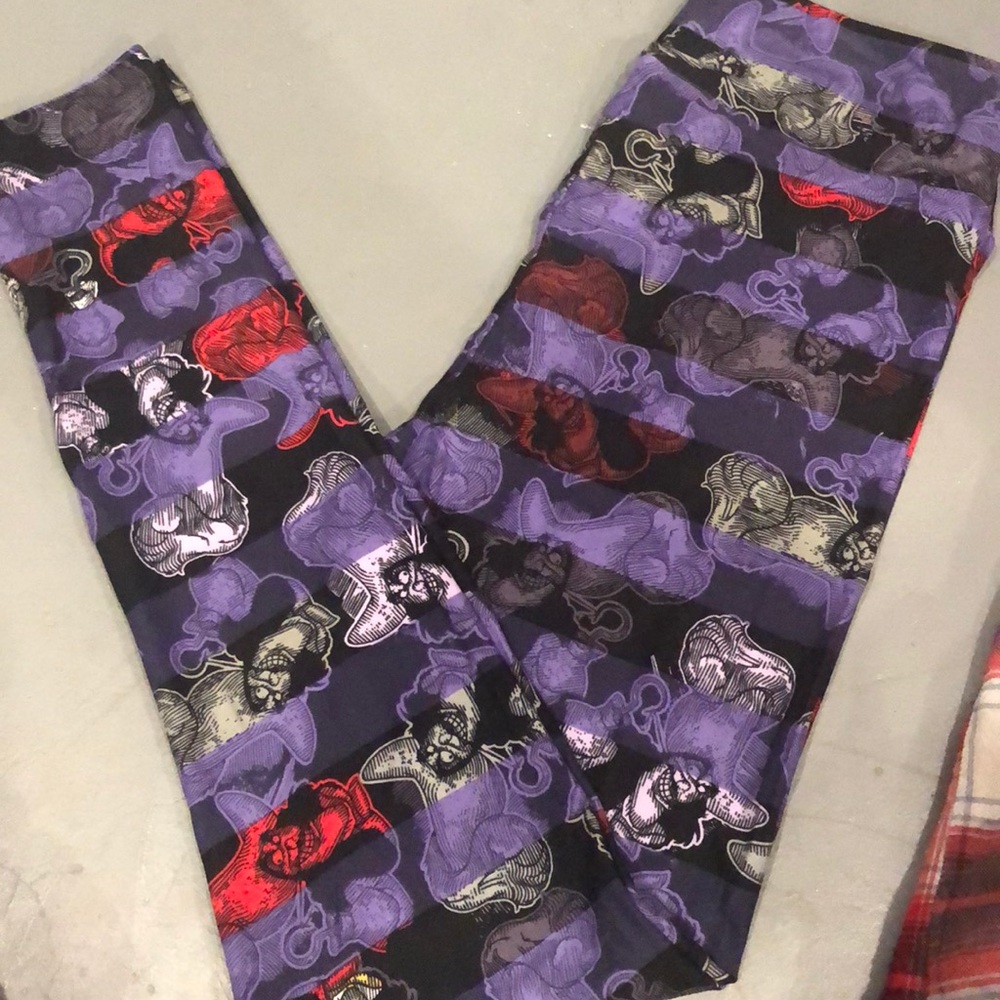 FLASH SALE!!! NWOT DISNEY LULAROE HOOK